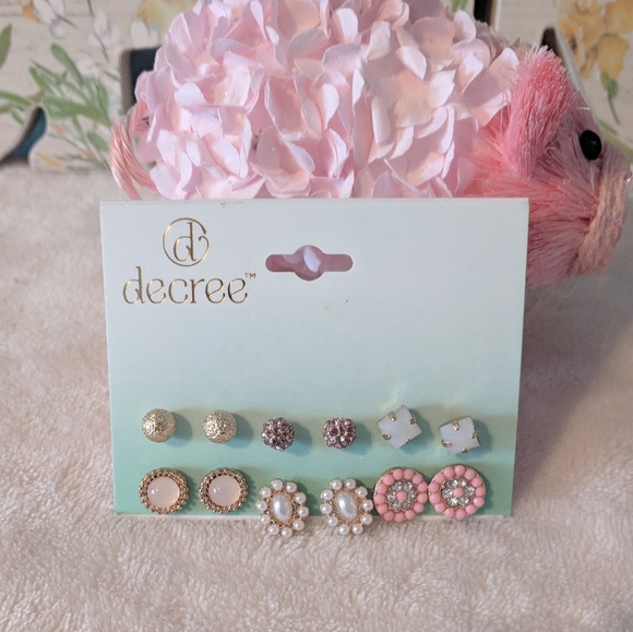 Decree Jewelry - 🆕♦️ BOGO 50%Off♦️ Earrings